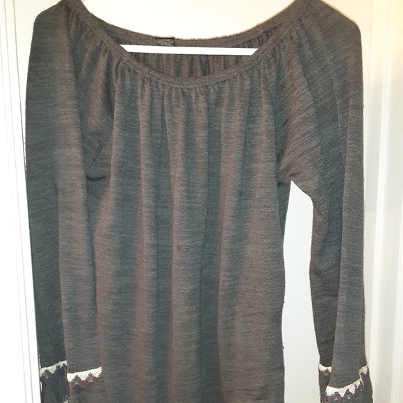 Blouse - Picture 1 of 3